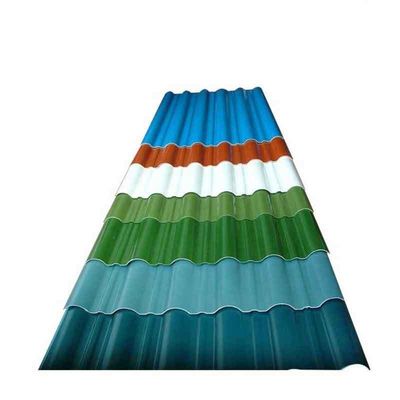 Fogli di tetto ondulato su misura PPGI Piastrelle di tetto da 0,5 mm Fogli di tetto galvanizzati laminati a freddo